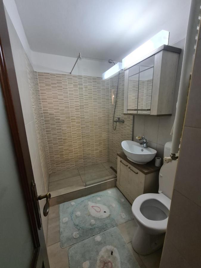 Clasic Apartment Nufarul Gran Varadino Esterno foto